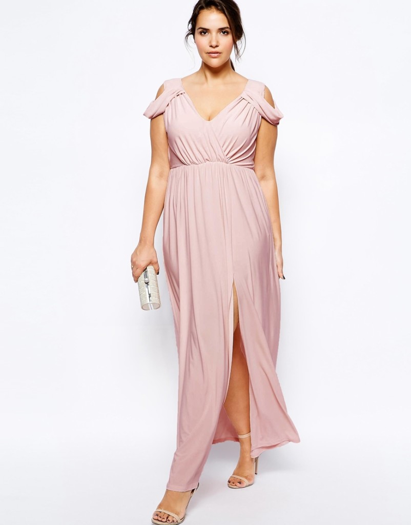 10 Maxi Dresses We Love For Women With Curves 8